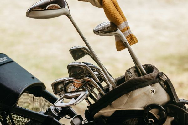 Meilleurs kits de golf : comment sélectionner son set idéal